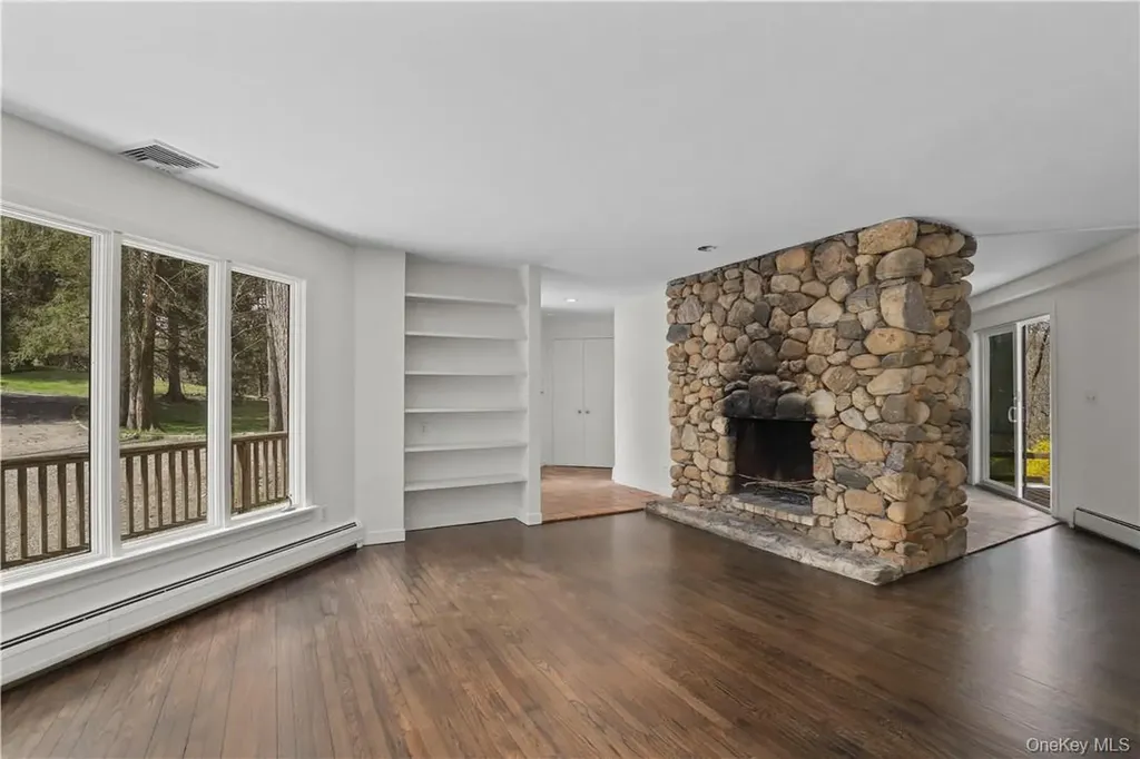 165 Old Post Road Bedford NY 10549