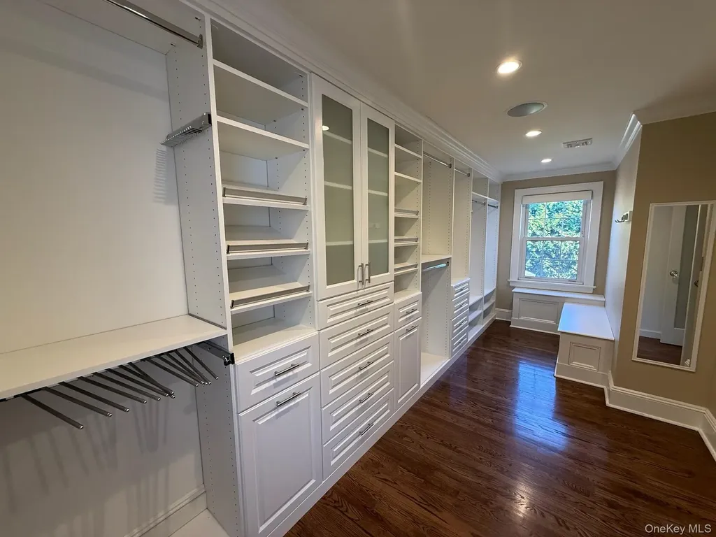 118 4th Street Garden City NY 11530