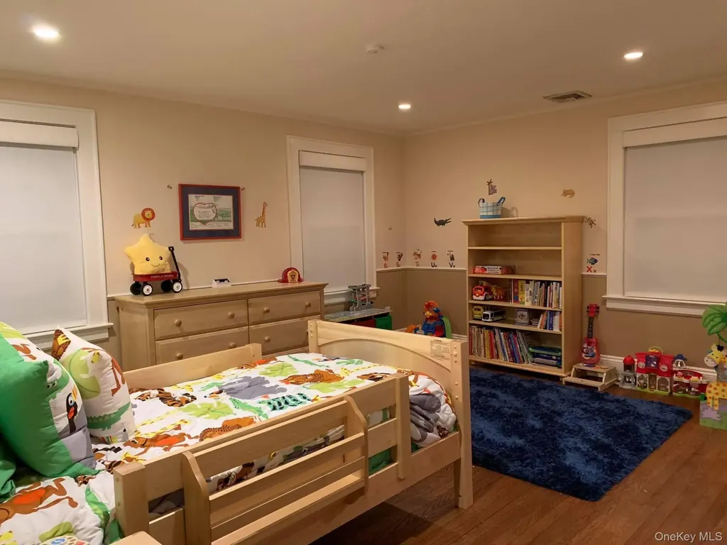 118 4th Street Garden City NY 11530