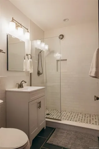 32 Ten Broeck Avenue Hudson NY 12534