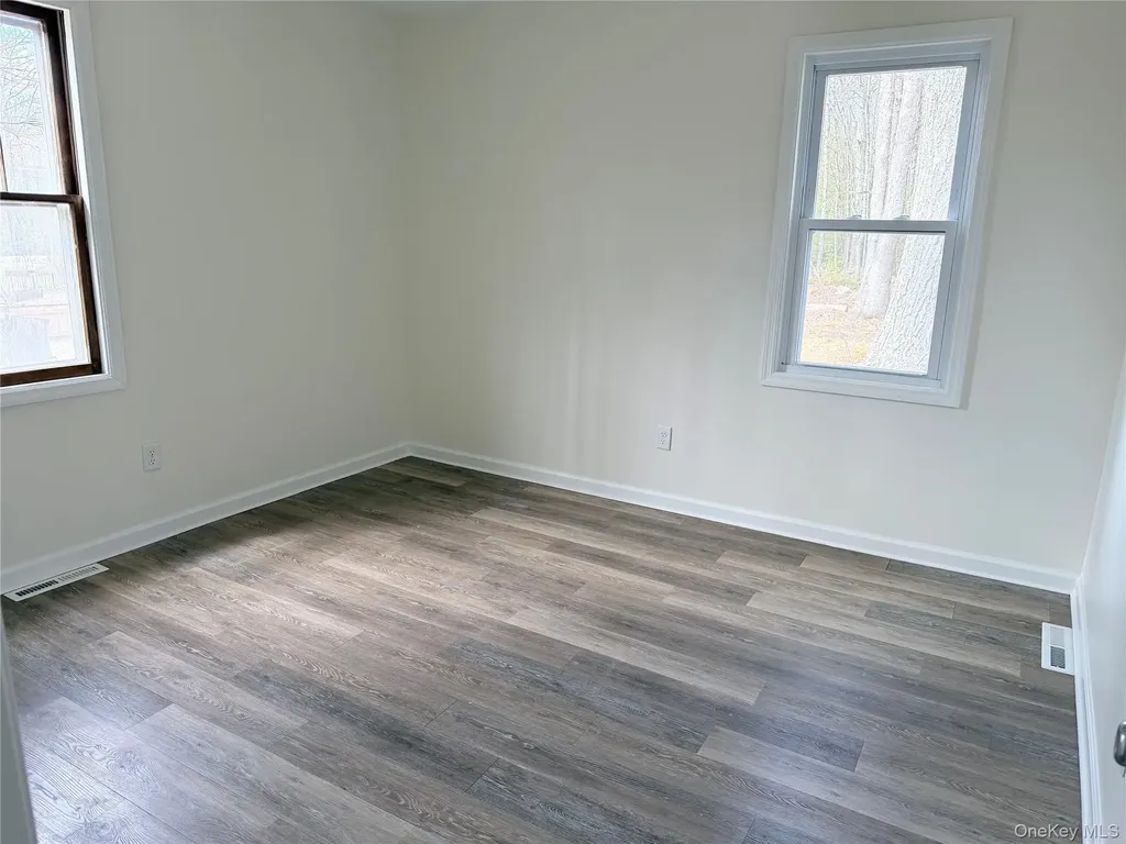 5 Loop Road Wurtsboro NY 12790