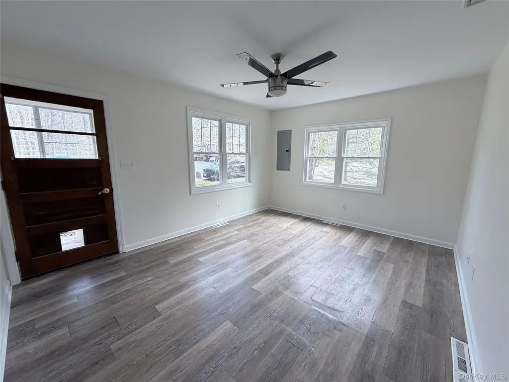 5 Loop Road Wurtsboro NY 12790