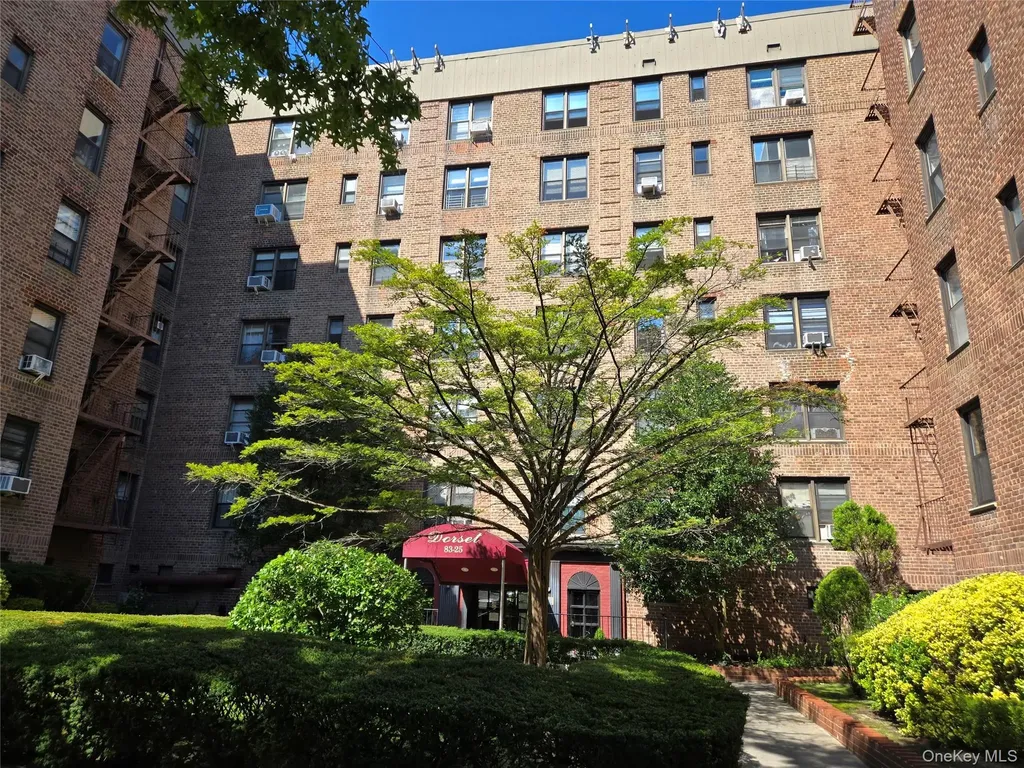 83-25 98th Street Woodhaven NY 11421