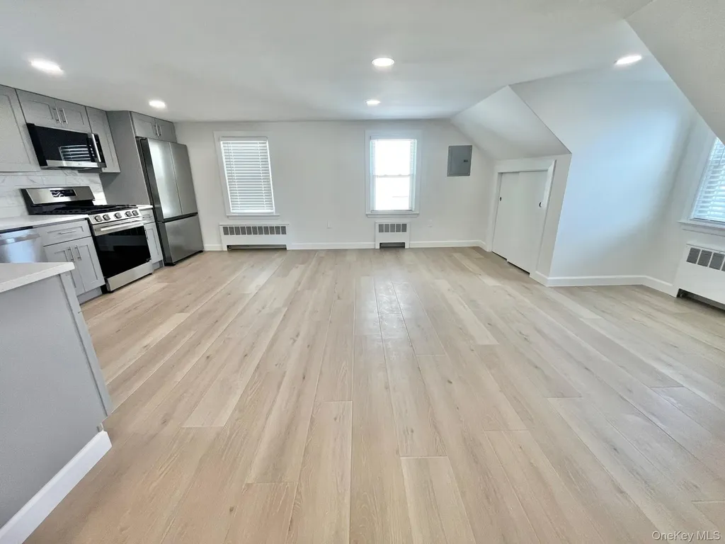 237 Woodland Avenue Yonkers NY 10703