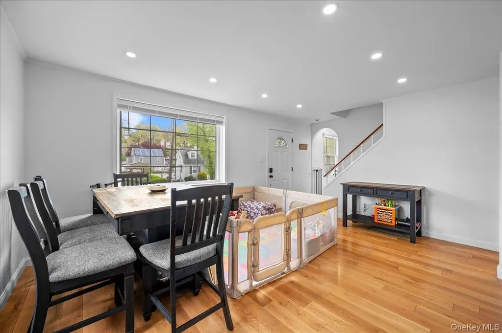 21 Keystone Road Yonkers NY 10710