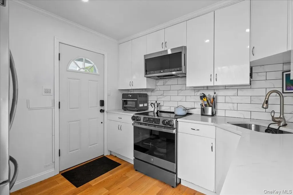 21 Keystone Road Yonkers NY 10710
