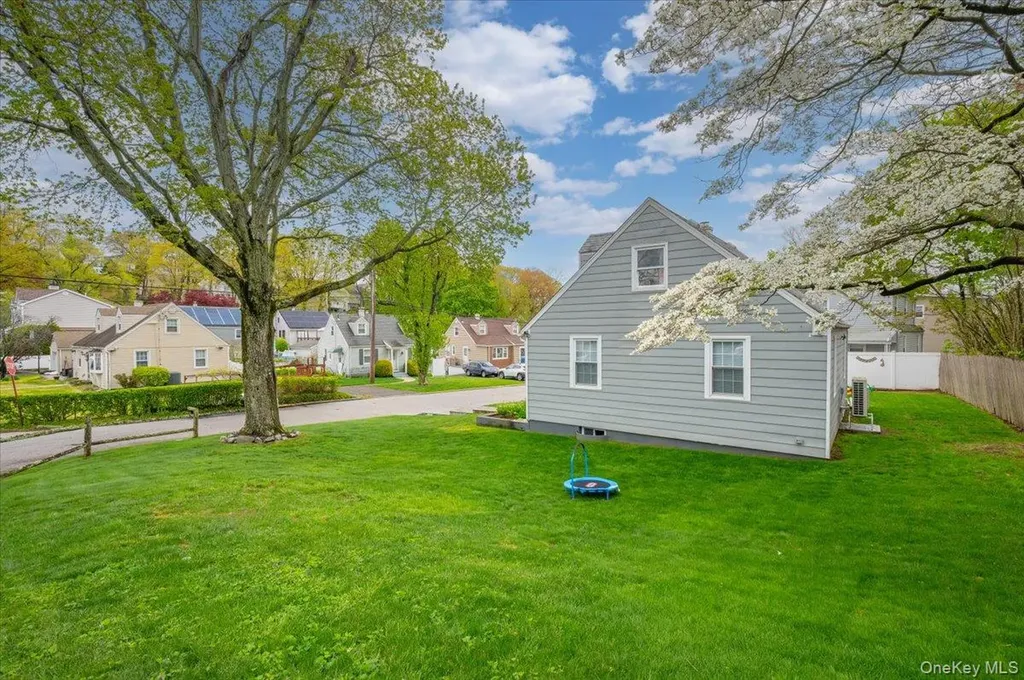 21 Keystone Road Yonkers NY 10710