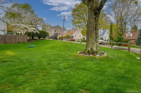 21 Keystone Road Yonkers NY 10710