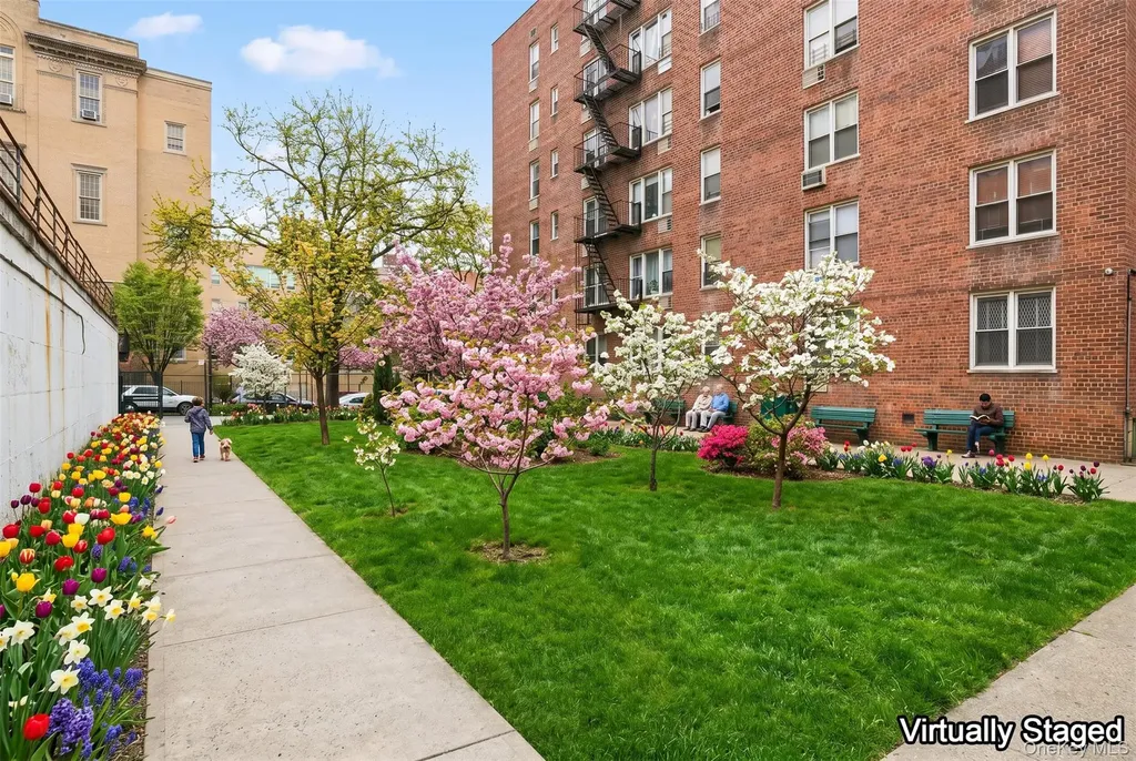 2385 Barker Avenue Bronx NY 10467