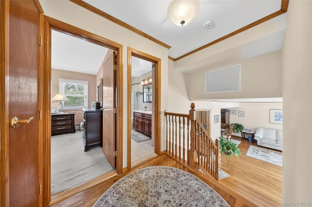 141 Cold Spring Road Syosset NY 11791