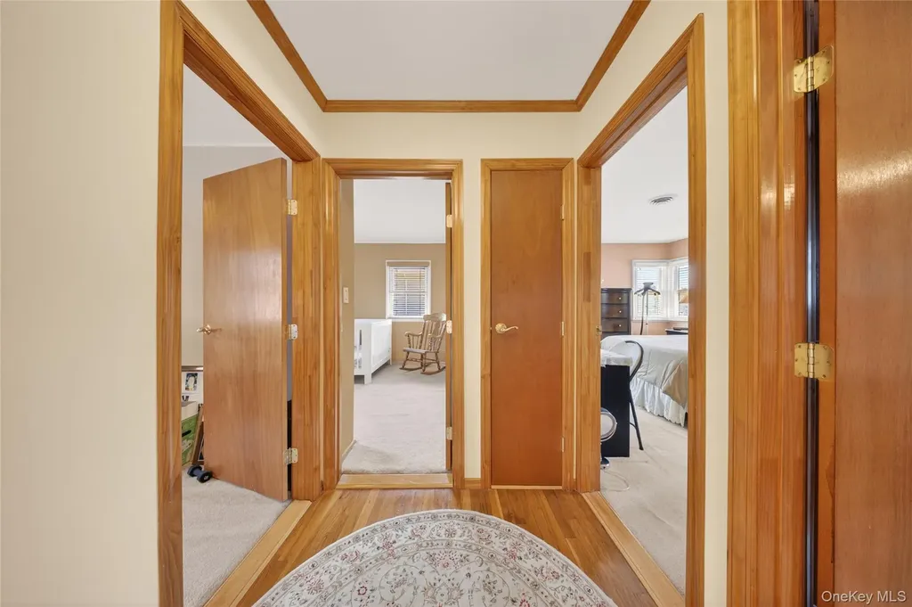 141 Cold Spring Road Syosset NY 11791