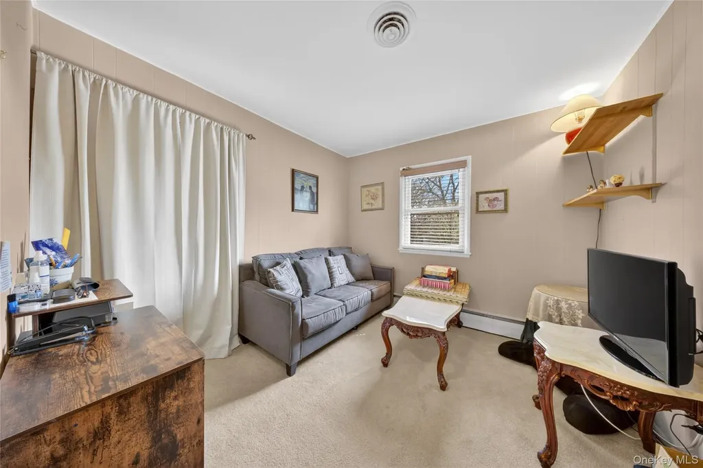 141 Cold Spring Road Syosset NY 11791