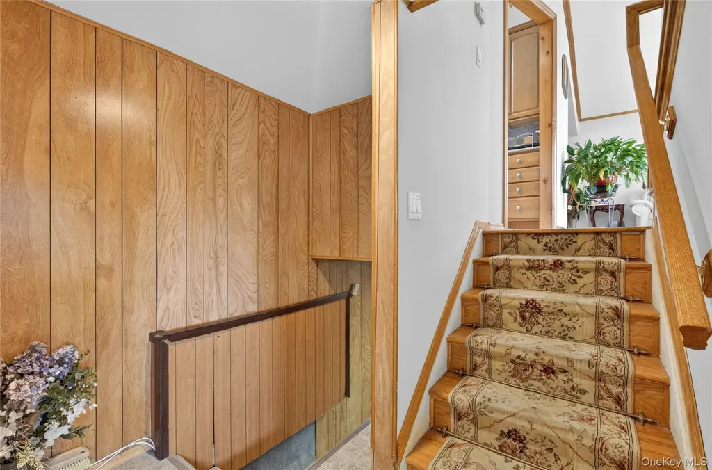 141 Cold Spring Road Syosset NY 11791