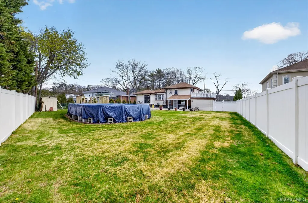 141 Cold Spring Road Syosset NY 11791