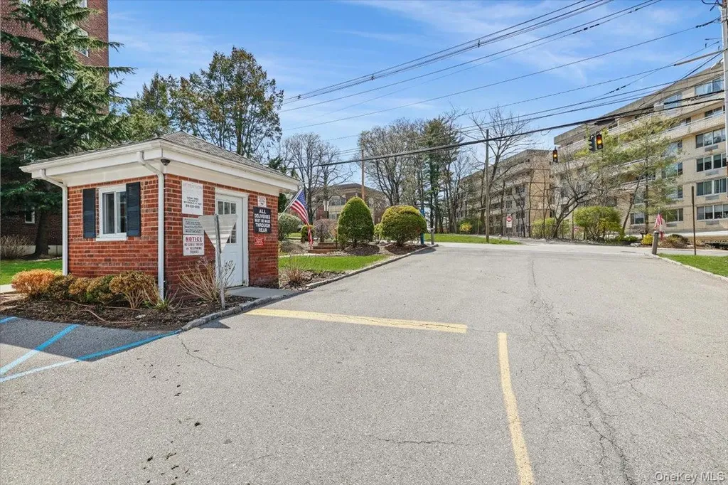 1255 North Avenue New Rochelle NY 10804