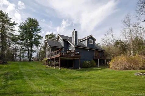 382 Hallihans Hill Road Kingston NY 12401