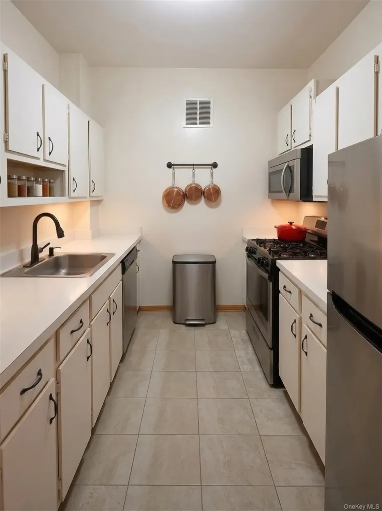 310 Beverley Road Brooklyn NY 11218