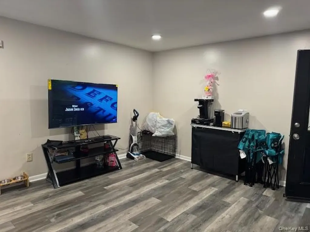 109 Caesar Lane New Windsor NY 12553