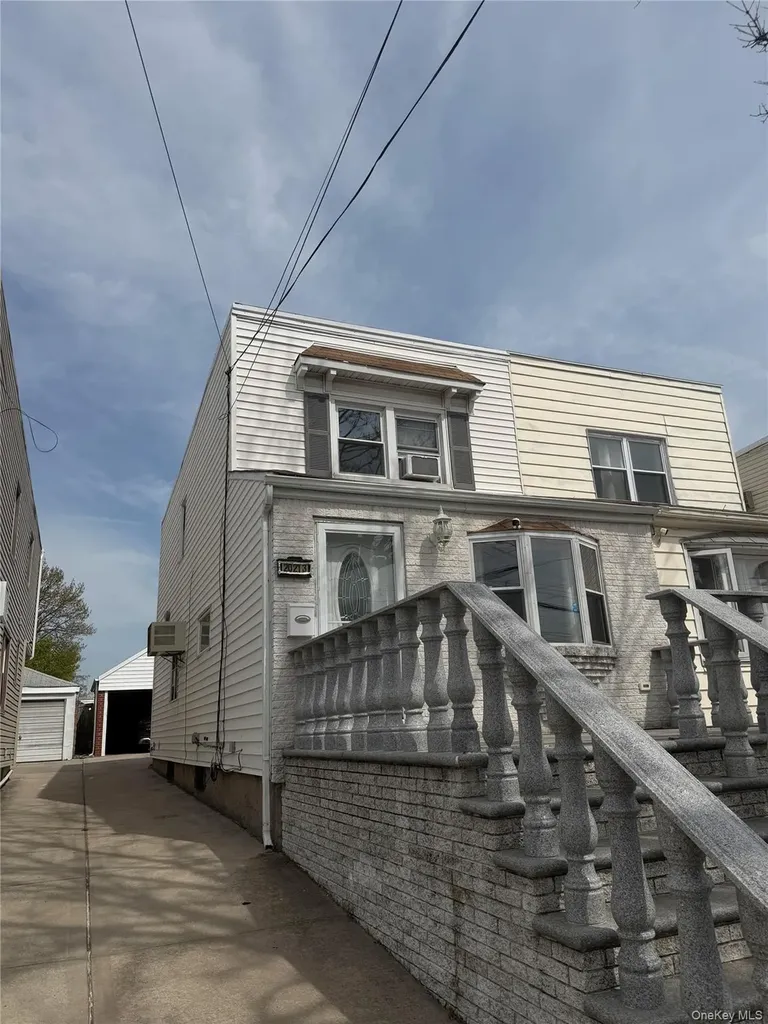 202-13 33rd Avenue Bayside NY 11361