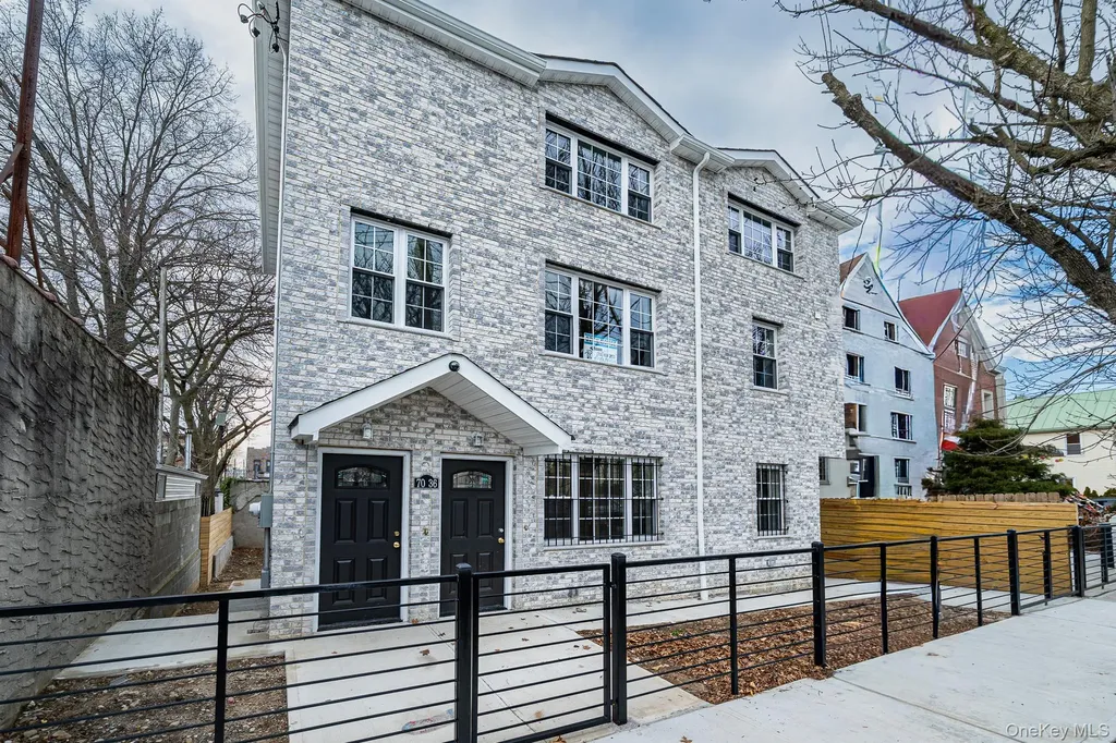 7036 70th Street Glendale NY 11385