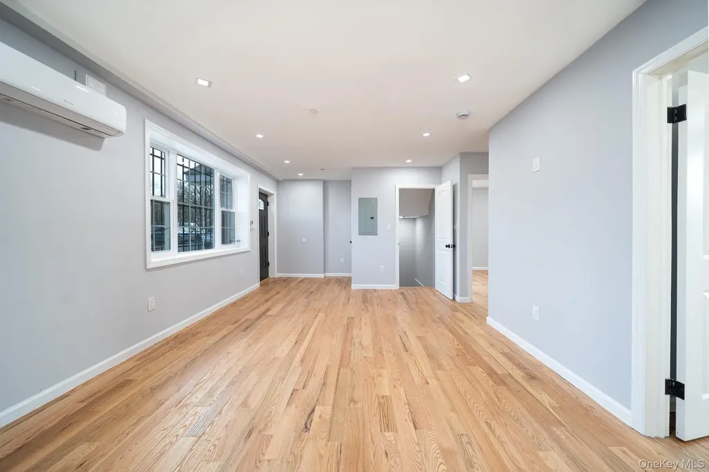 7036 70th Street Glendale NY 11385