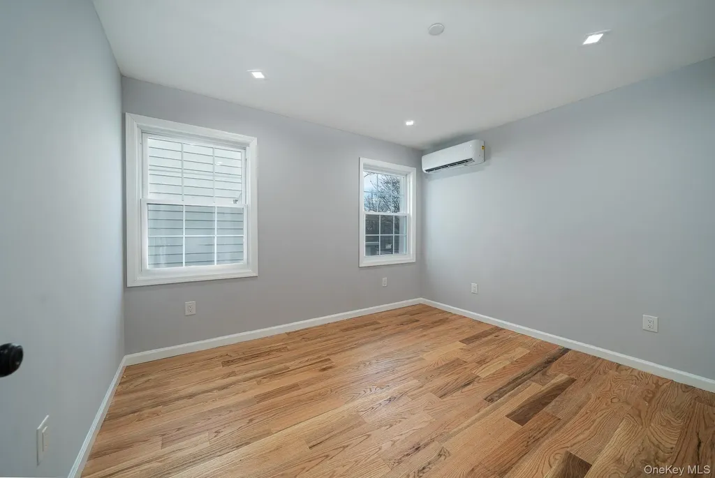 7036 70th Street Glendale NY 11385