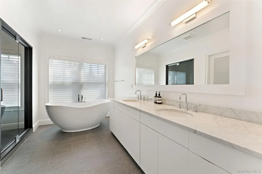 20 Brookline Road Scarsdale NY 10583