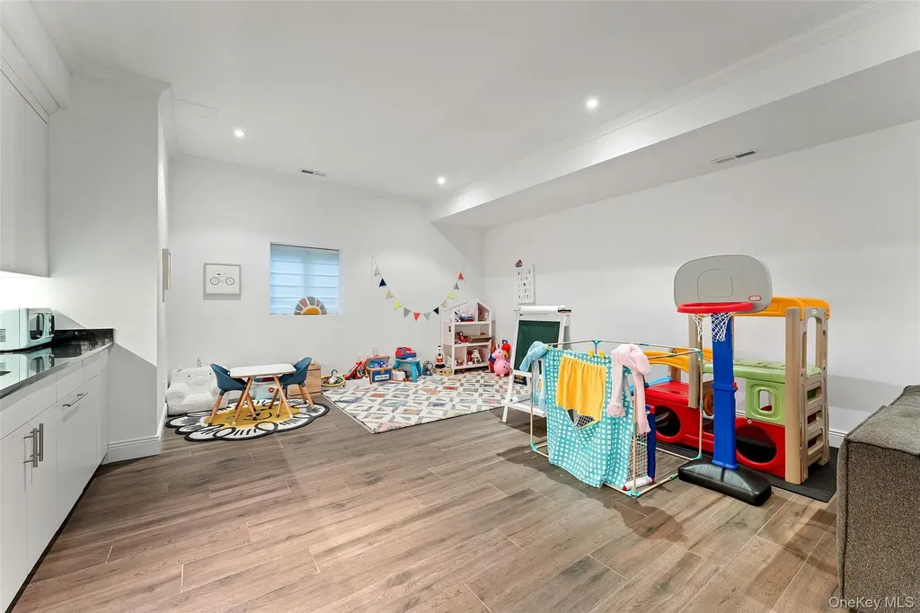 20 Brookline Road Scarsdale NY 10583