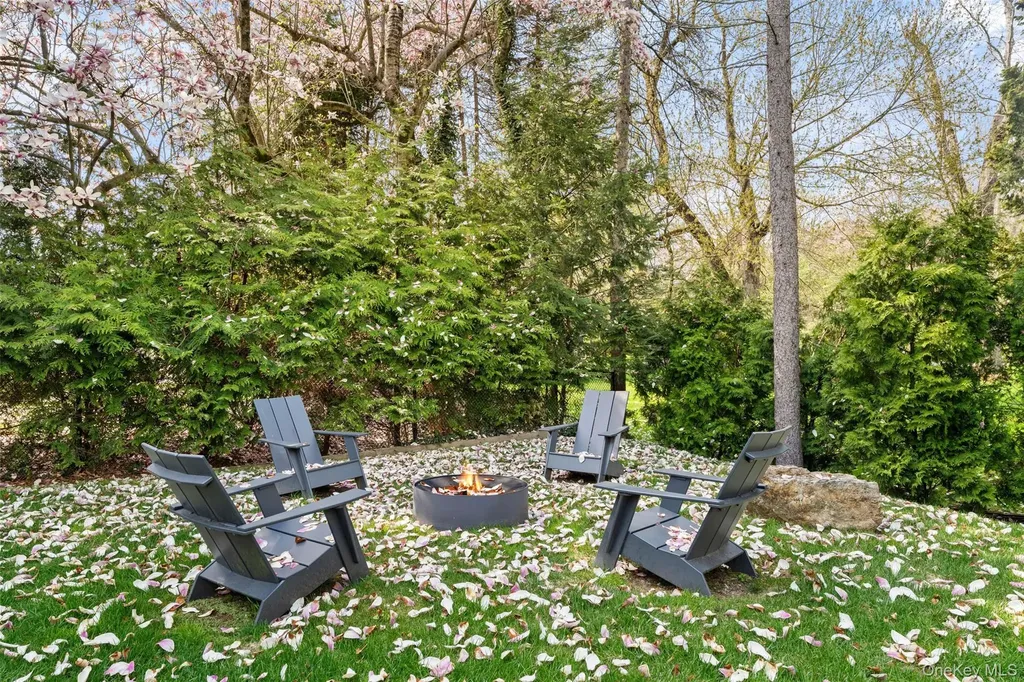 20 Brookline Road Scarsdale NY 10583
