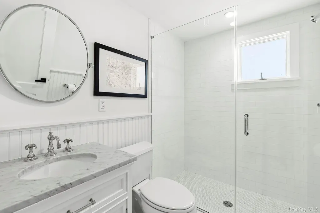 33 Peters Path East Hampton NY 11937