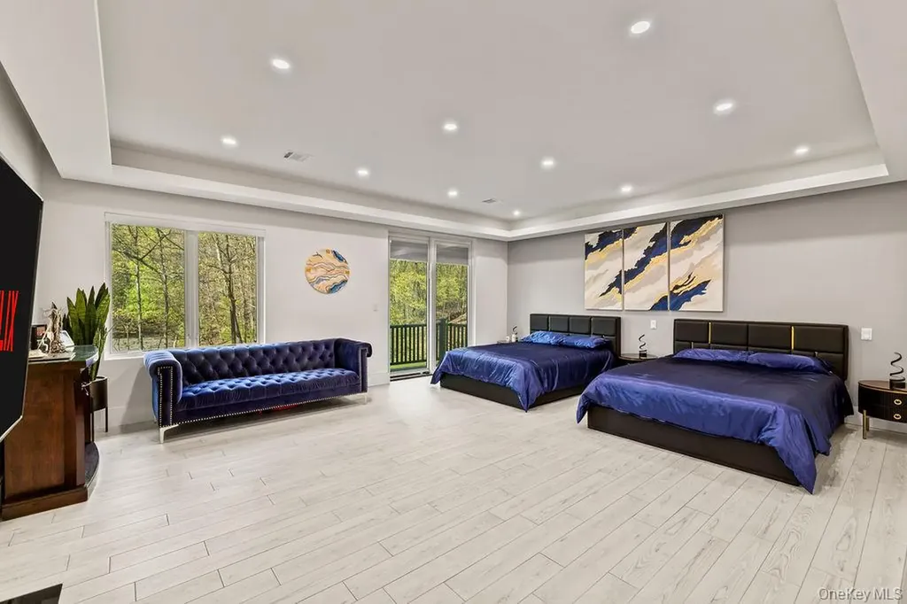 5 Blue Bird Road Monsey NY 10952