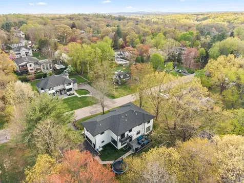 5 Blue Bird Road Monsey NY 10952