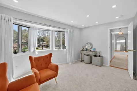 300 Chestnut Court Yorktown Heights NY 10598
