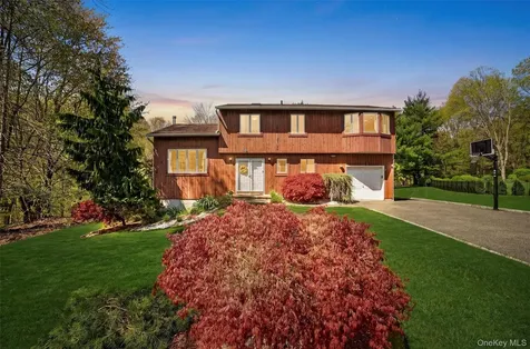 300 Chestnut Court Yorktown Heights NY 10598