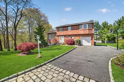 300 Chestnut Court Yorktown Heights NY 10598