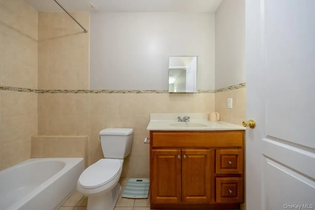 7 Elm Street Spring Valley NY 10977