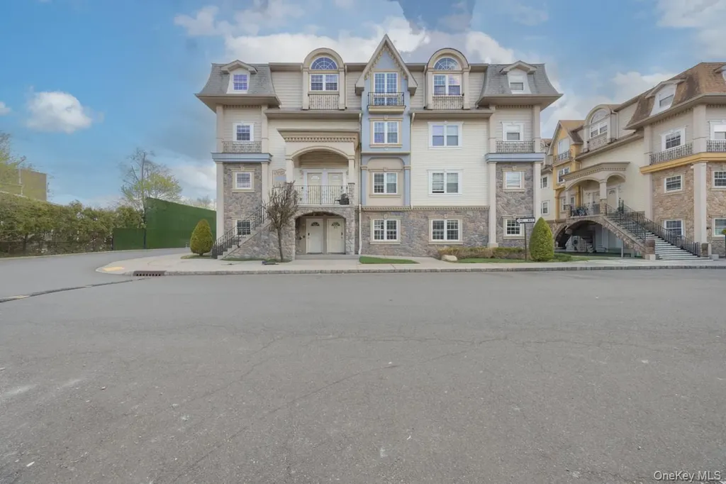 7 Elm Street Spring Valley NY 10977