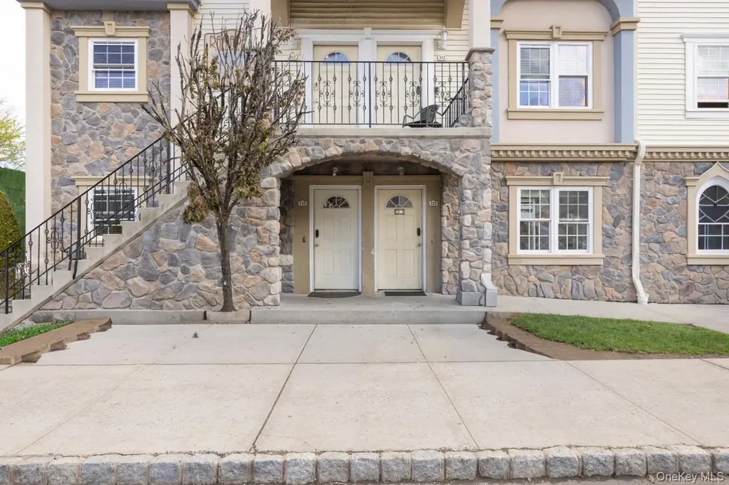 7 Elm Street Spring Valley NY 10977