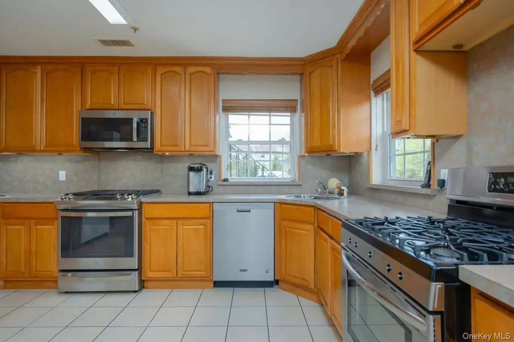7 Elm Street Spring Valley NY 10977