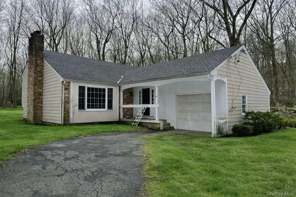 4 Briggs Lane Armonk NY 10504