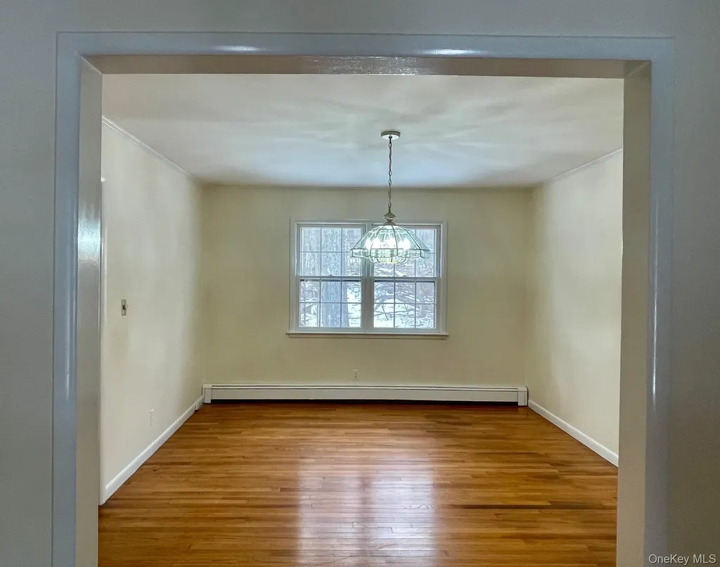 4 Briggs Lane Armonk NY 10504
