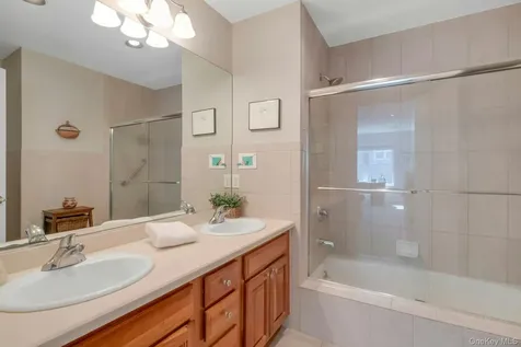 18 Briarbrook Drive Briarcliff Manor NY 10510