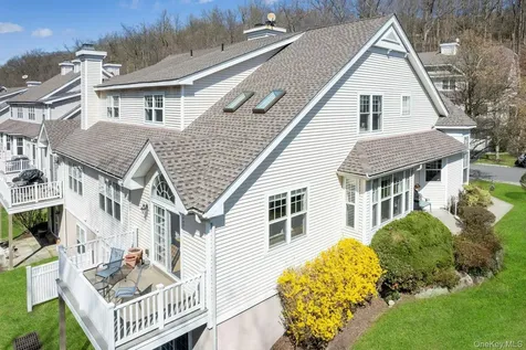 18 Briarbrook Drive Briarcliff Manor NY 10510