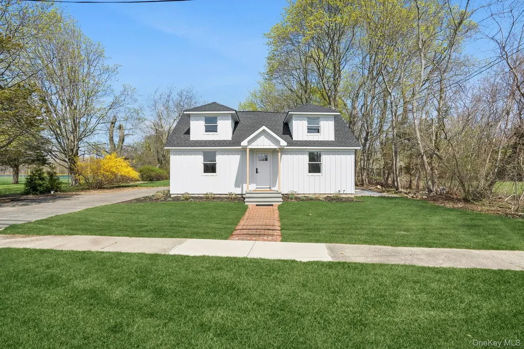 5075 Main Road Laurel NY 11948