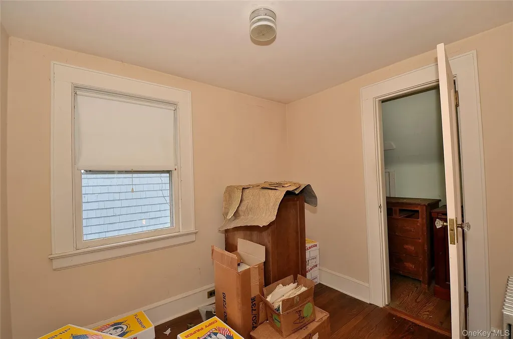 2586 Riverside Drive Wantagh NY 11793
