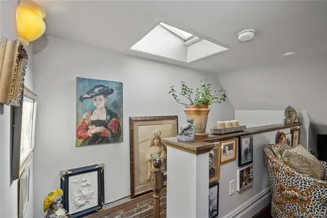 8 N Wodenethe Drive Beacon NY 12508