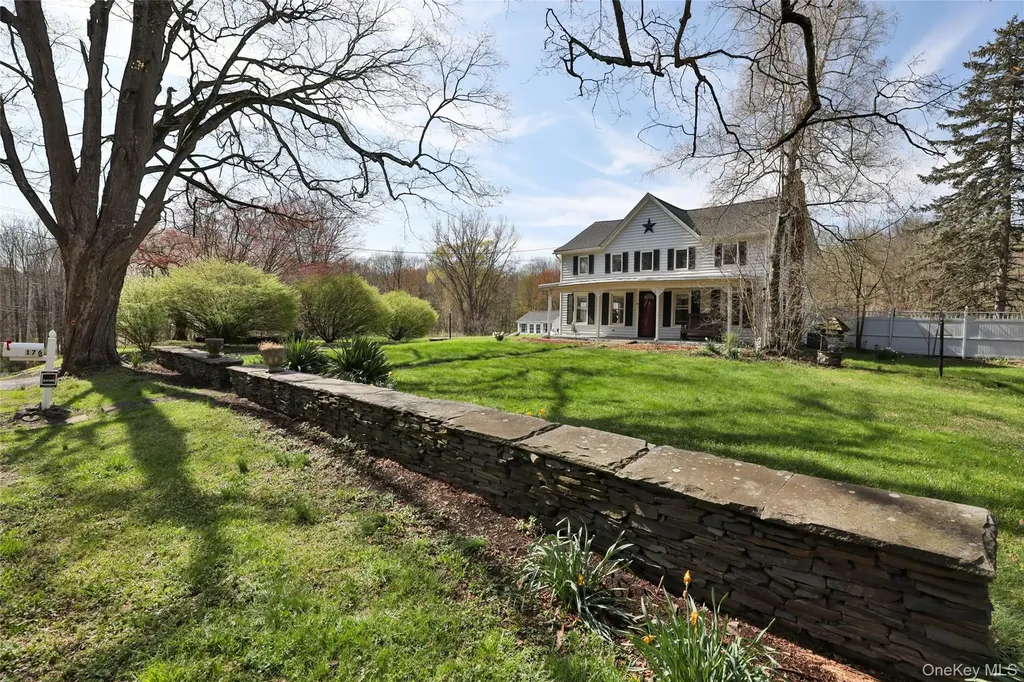 176 Williams Road Red Hook NY 12571