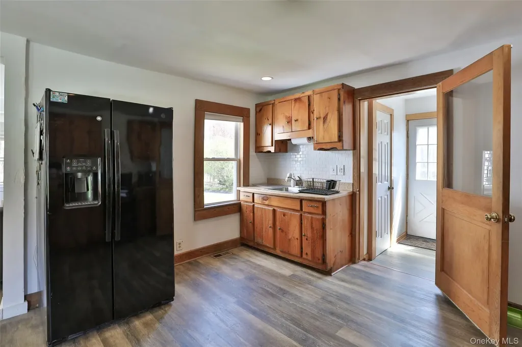 176 Williams Road Red Hook NY 12571