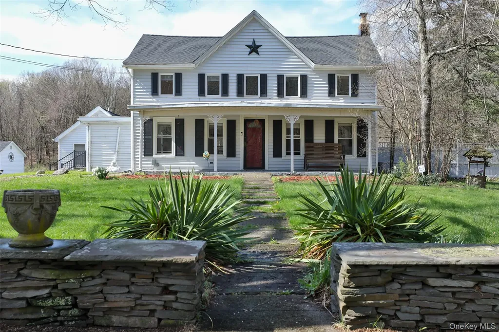 176 Williams Road Red Hook NY 12571