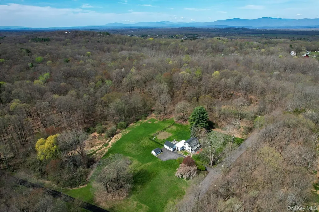 176 Williams Road Red Hook NY 12571